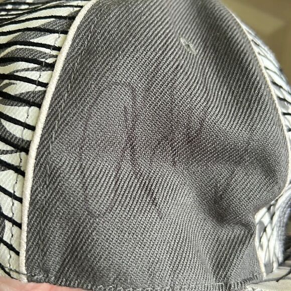 City Hunter Fleur De Lis Original Flat - Picture 5 of 7